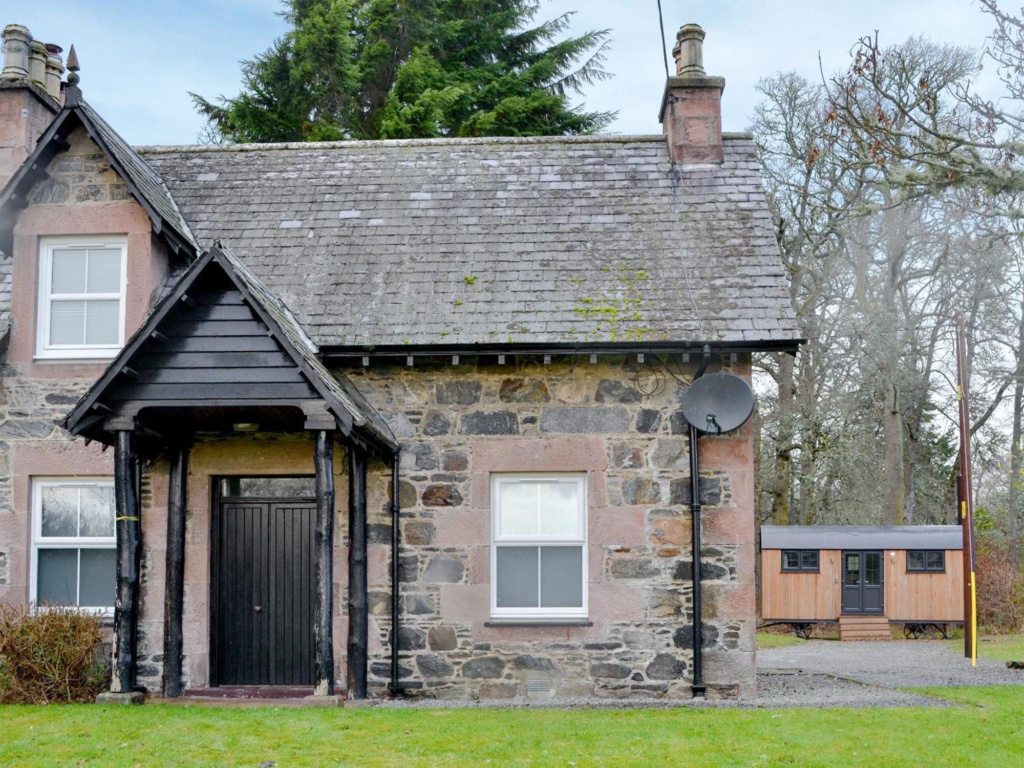 Checkers Cottage - Beaufort Estate Belladrum Exteriér fotografie